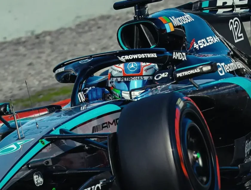 A Mercedes trükkje: Az FIA jóváhagyása és az ellene fellépő tiltakozások