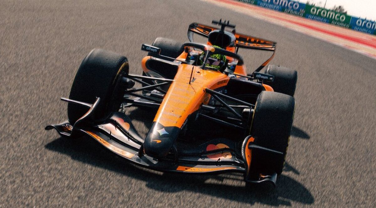 Az első bahreini tesztnapon Norris fölényesen vezet Verstappen előtt