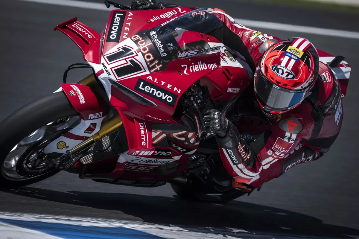 Bulega kihívása: Fennáll-e az esély, hogy valaki versenyben állhat vele a Superbike-vb szezonnyitóján? – hétvégi menetrend