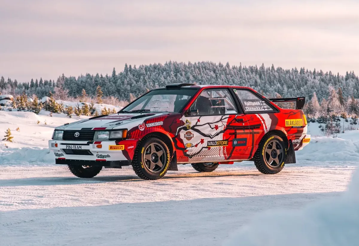 Az Útszéli Hősök New York-i kalandja: egy volt rally navigátor új karriert fut a filmiparban