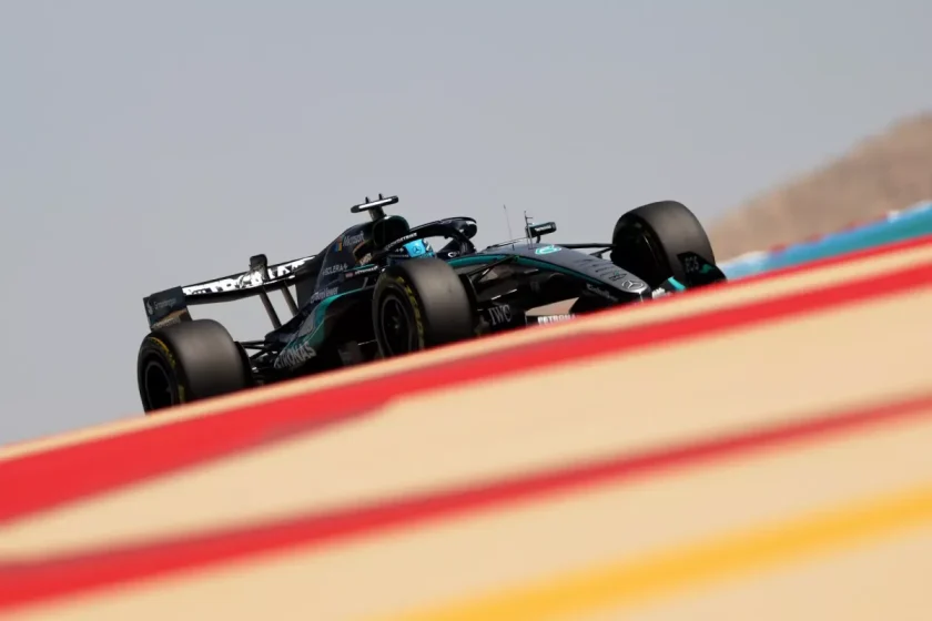 A Mercedes uralkodott a pénteki F1-es tesztnapon: a hét legjobb ideje a csapaté volt