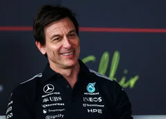 A Mercedes üzemanyagbotrány: Toto Wolff heves reakciója és a szabálytalanságok kockázatai