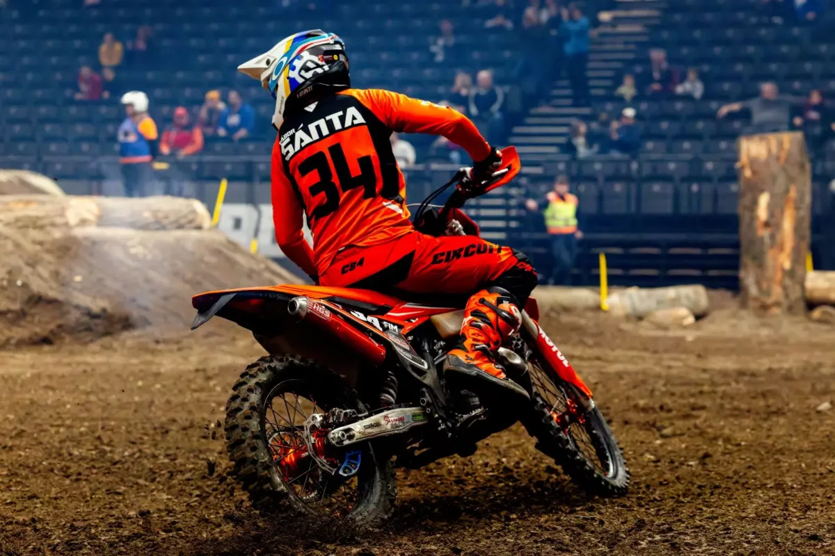 Sánta Gábor sérülése a Superenduro GP of Hungaryn: részleges szalagszakadás