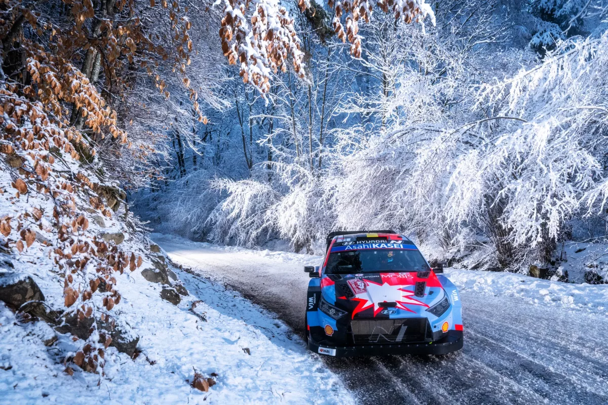 A titkos vonatkozások: Neuville aggodalmai a saját teljesítményével kapcsolatban