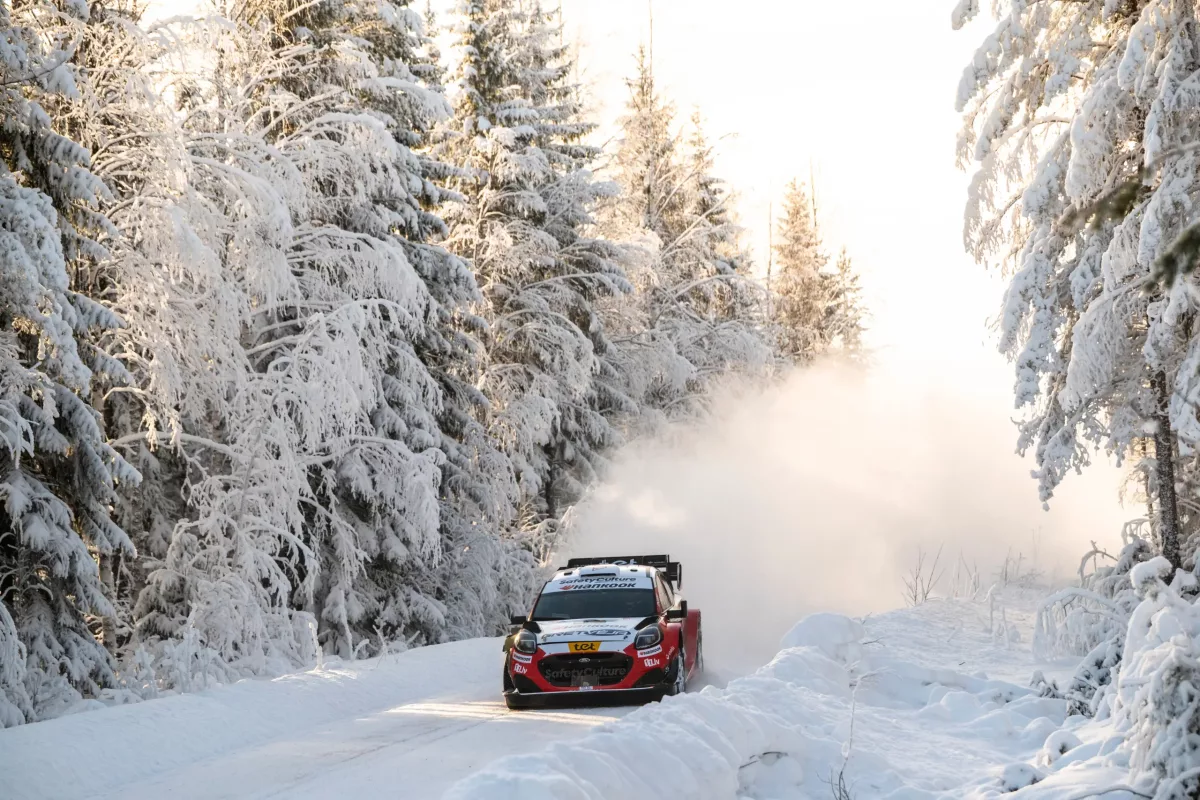 Sesks zseniális teljesítménye a Svéd Rally 10. szakaszán
