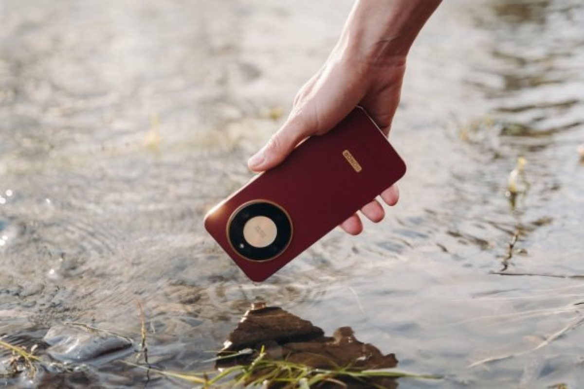 A Képernyővédő Fólia: Valóban Szükséges Vagy Felesleges Luxus?