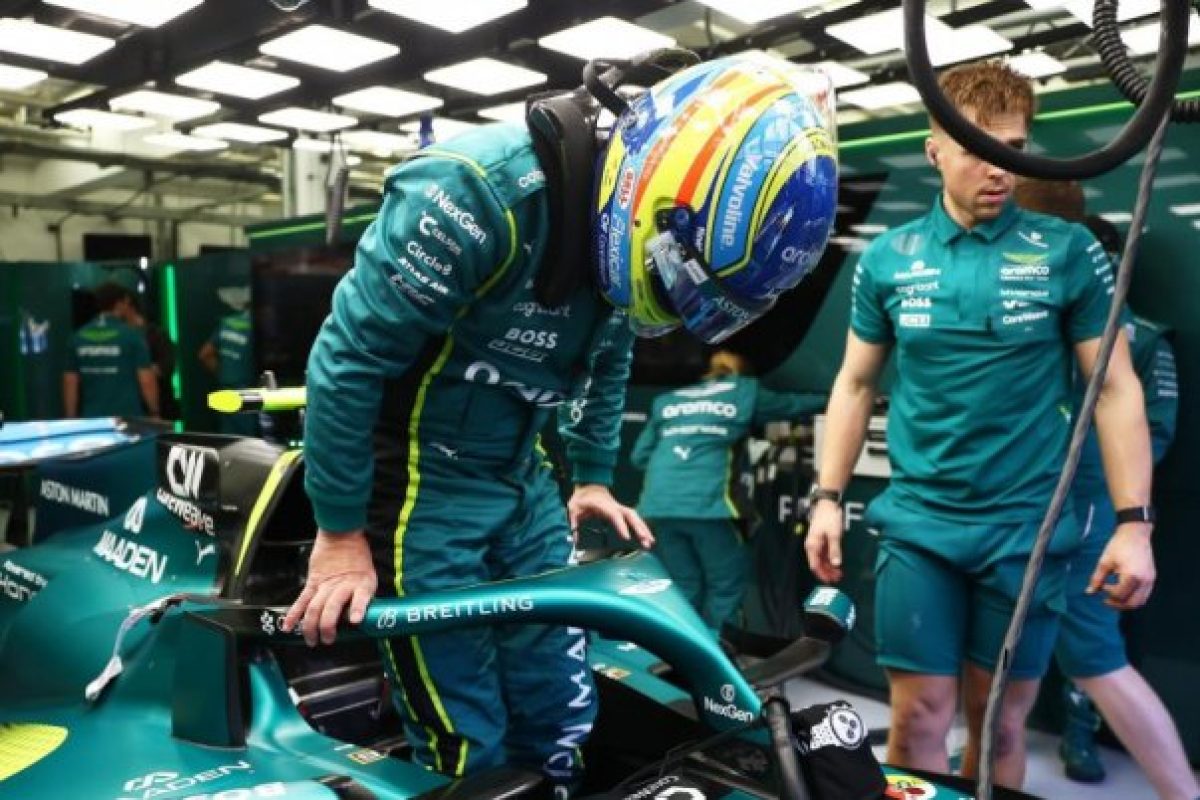 Az F1 megtartaná a két „nagy öreget” – Hamilton és Verstappen maradnának a csúcson