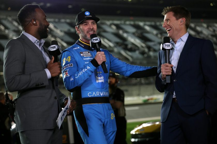 Jimmie Johnson csatlakozik Dario Franchitti csapatához a NASCAR Trucks történelmi hétvégéjén