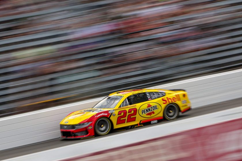 Az új szabályok életbe léptével még egy rossz mozdulat is elég a kizárásra a NASCAR versenyein