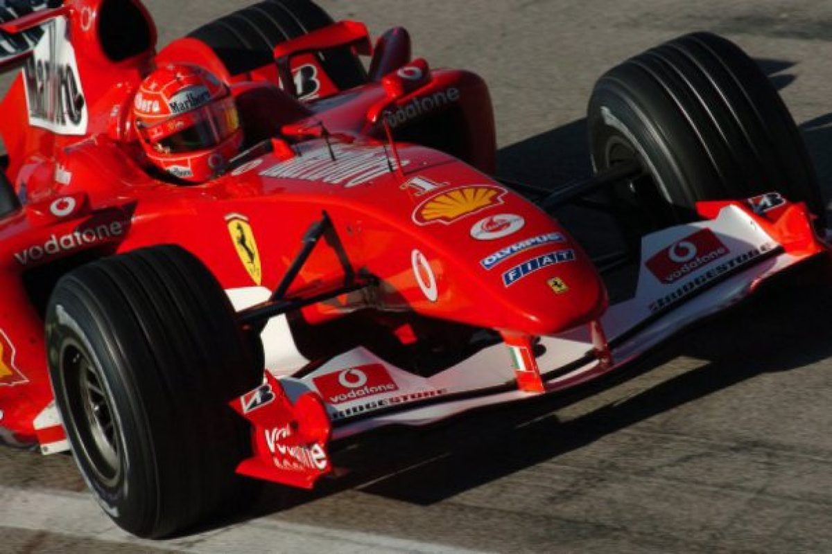 F1-Archív: Tesztek és bemutatók sora