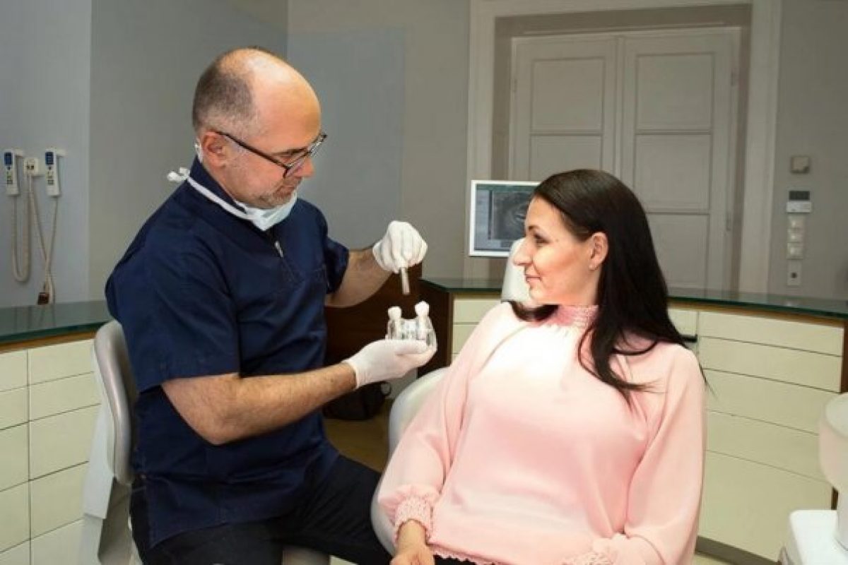 5 tipp a fogimplantátumok hosszú távú épségének megőrzésére