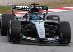 Lüktető Tempó: Friss F1 Hírek a Rajt-csíkon