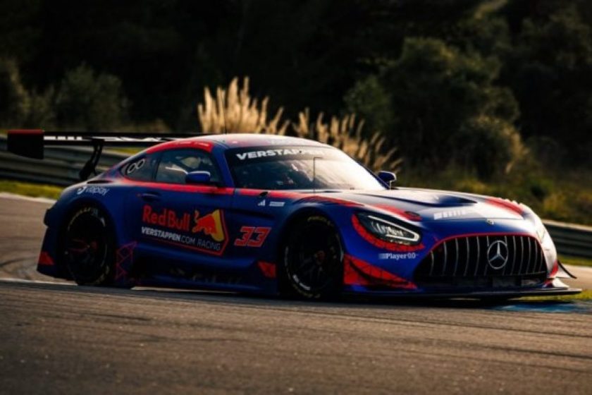 Az F1-es Verstappen érdeklődik a GT autók iránt