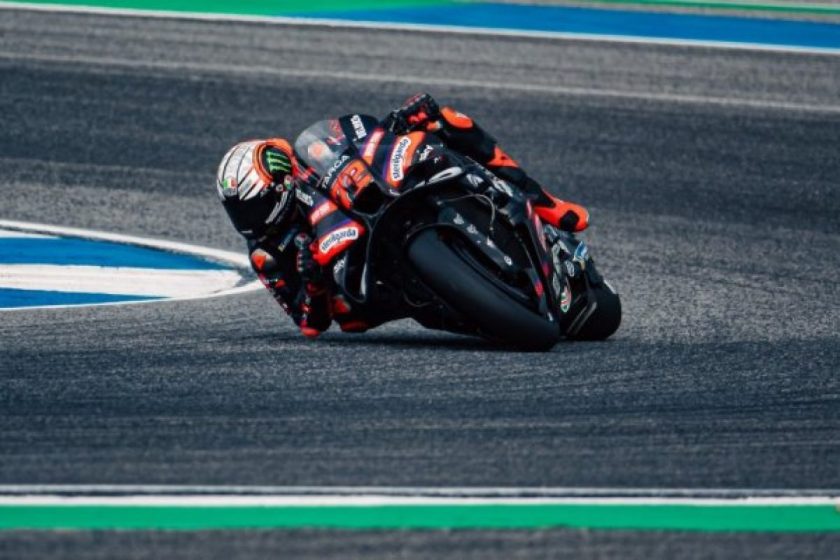 Az olasz motoros, Bezzecchi, pole pozícióban a nyitányon a balesete ellenére is