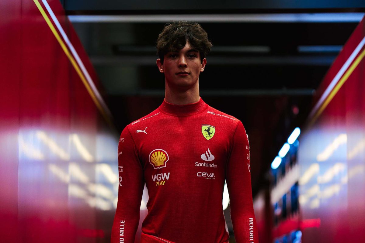 Bearman kitart a Ferrari F1-es üléséért: „A párbeszéd nagyon nyitott”