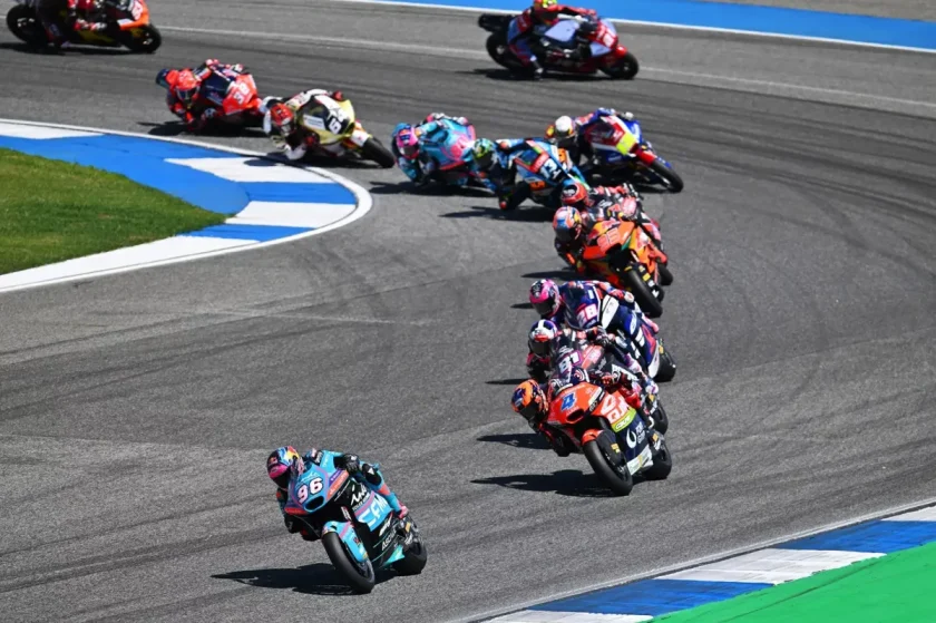 A kínai márka megszerezte a motorsport világ legnagyobb győztesét