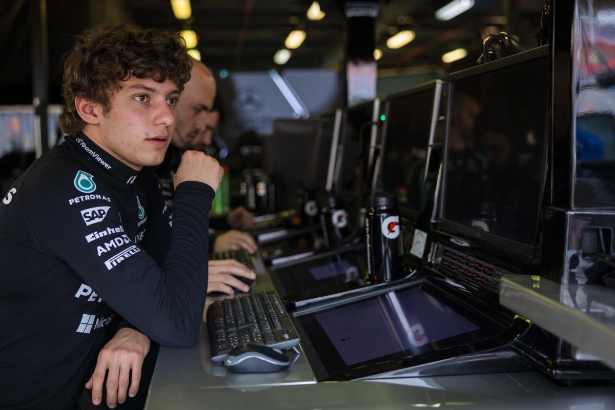 Az elismerés és a tehetség összjátéka: Wolff és Antonelli teljesítménye a középpontban