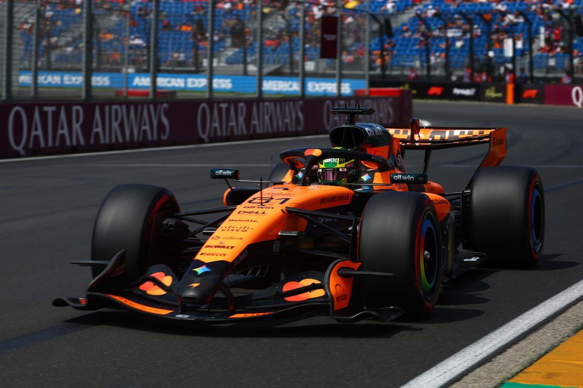 Piastri bocsánatot kért a hazai közönségtől a kínos melbourne-i baleset után