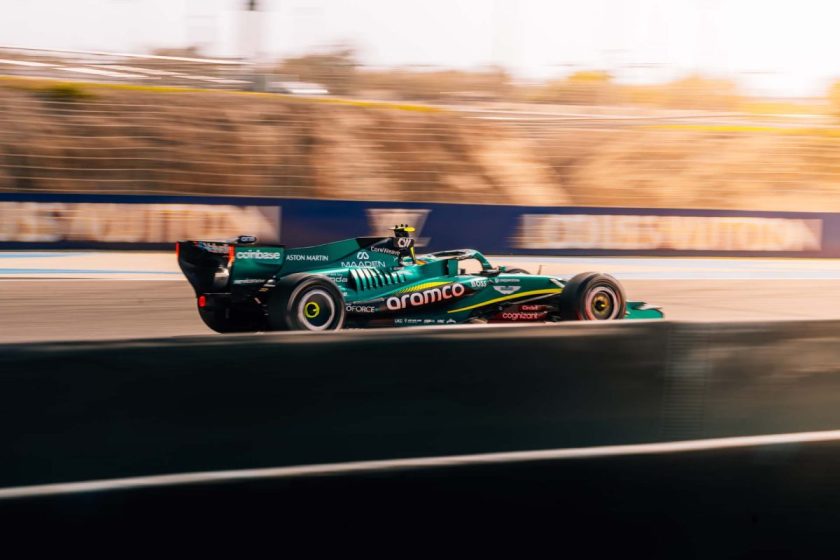 Newey késői érkezése okozta gondok az Aston Martin csapatánál