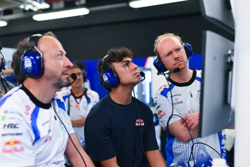 Szó szerint kezdte: Az F1 újonc figyelmeztetést kapott a közúti vezetésről – videó