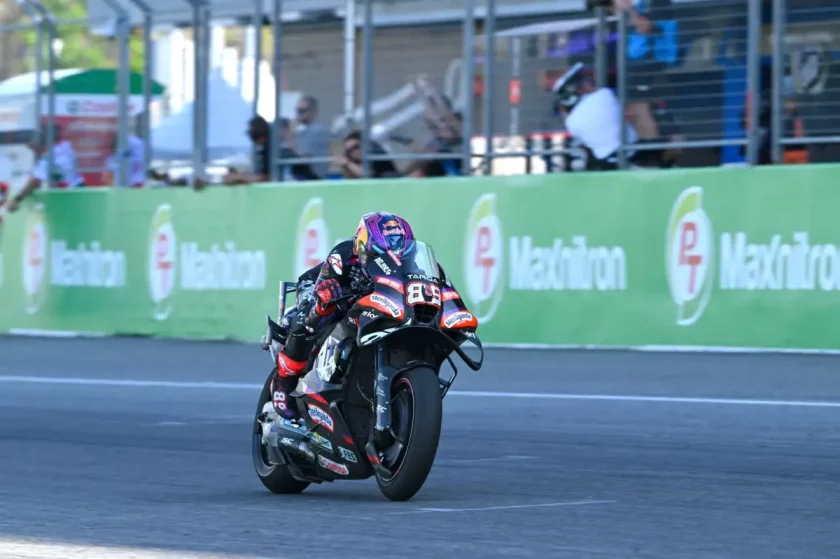 Martín: Az átváltozás útján – Az egykori küzdelmekből az első helyekig