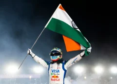 A hősek ellen felállt F1-es versenyző: A harmadik szem átka