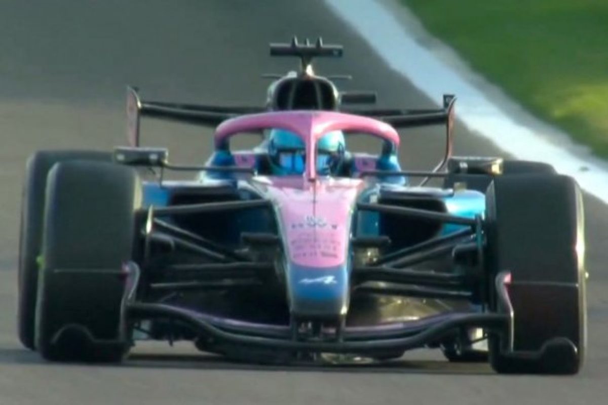 Aggódik a szárny miatt az Alpine csapatfőnöke