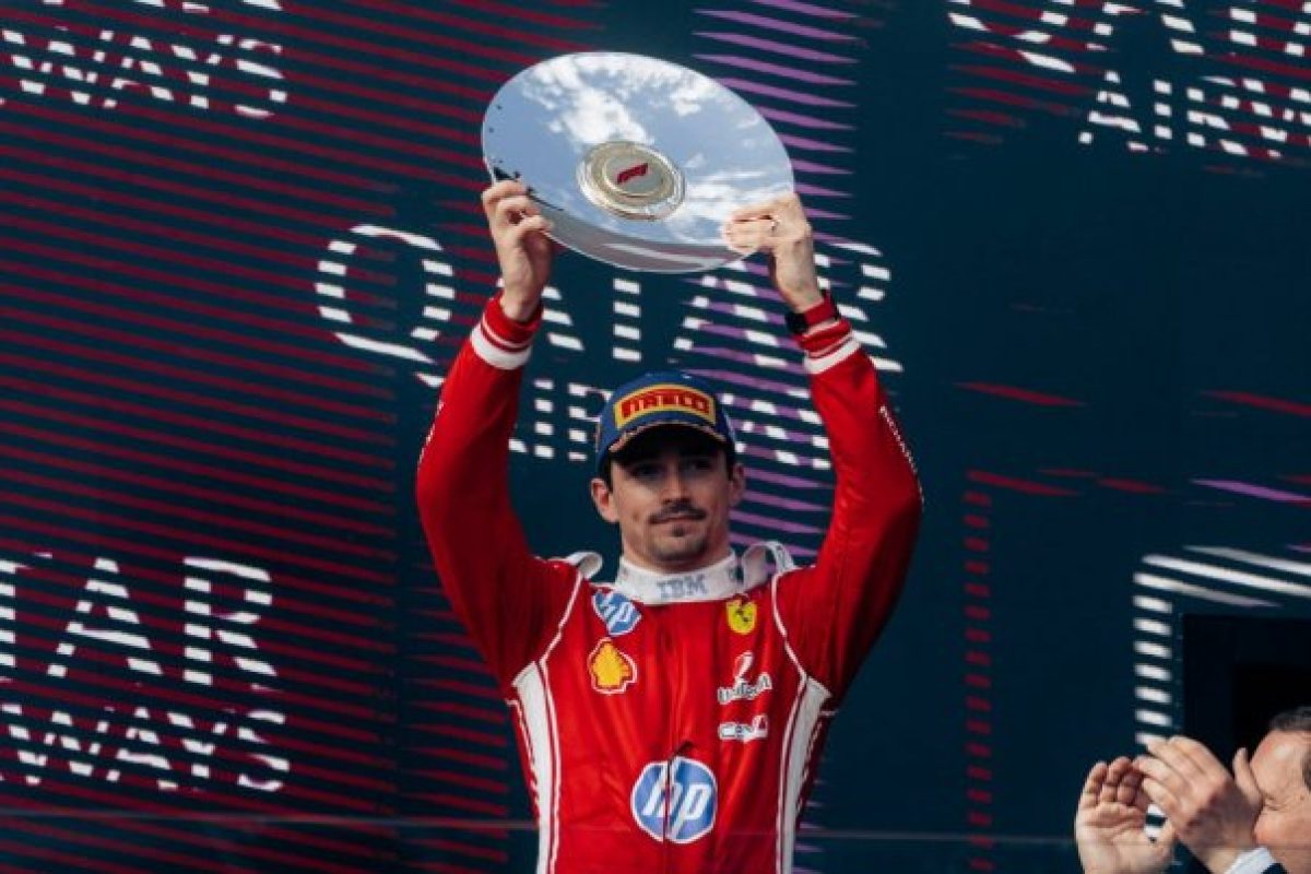 Leclerc kitartása és sportszerű hozzáállása a Ferrari taktikai hibáival szemben