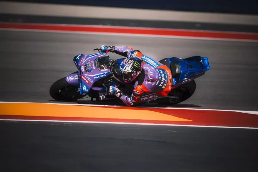 Austinban az anyósülésen ült a Miller „vágóhídra vitt báránynak”