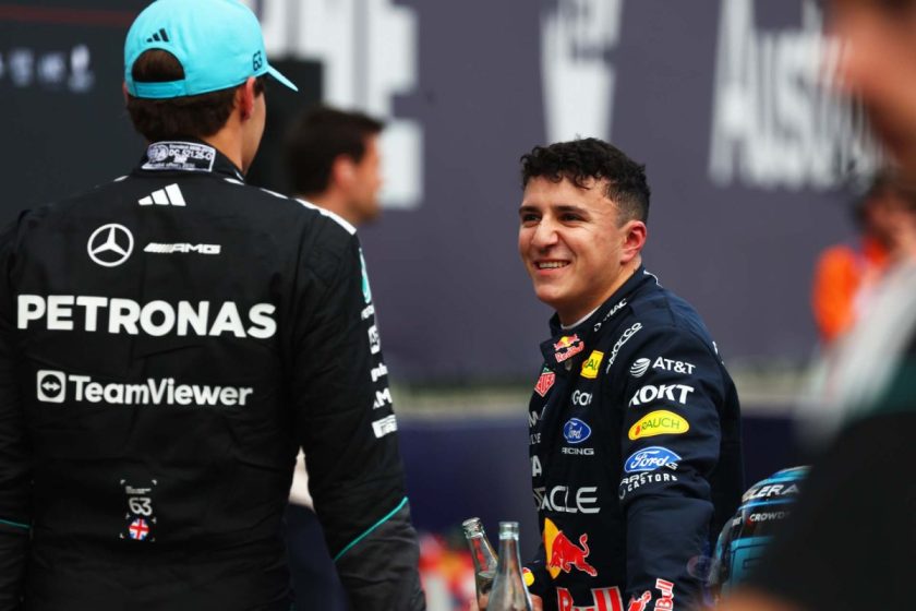 Az adott cikkhez hatásos cím lehet: „Hadjar furcsa érzése a Red Bullnál Verstappen mellett: „Még mindig meg kell csípnem magam”