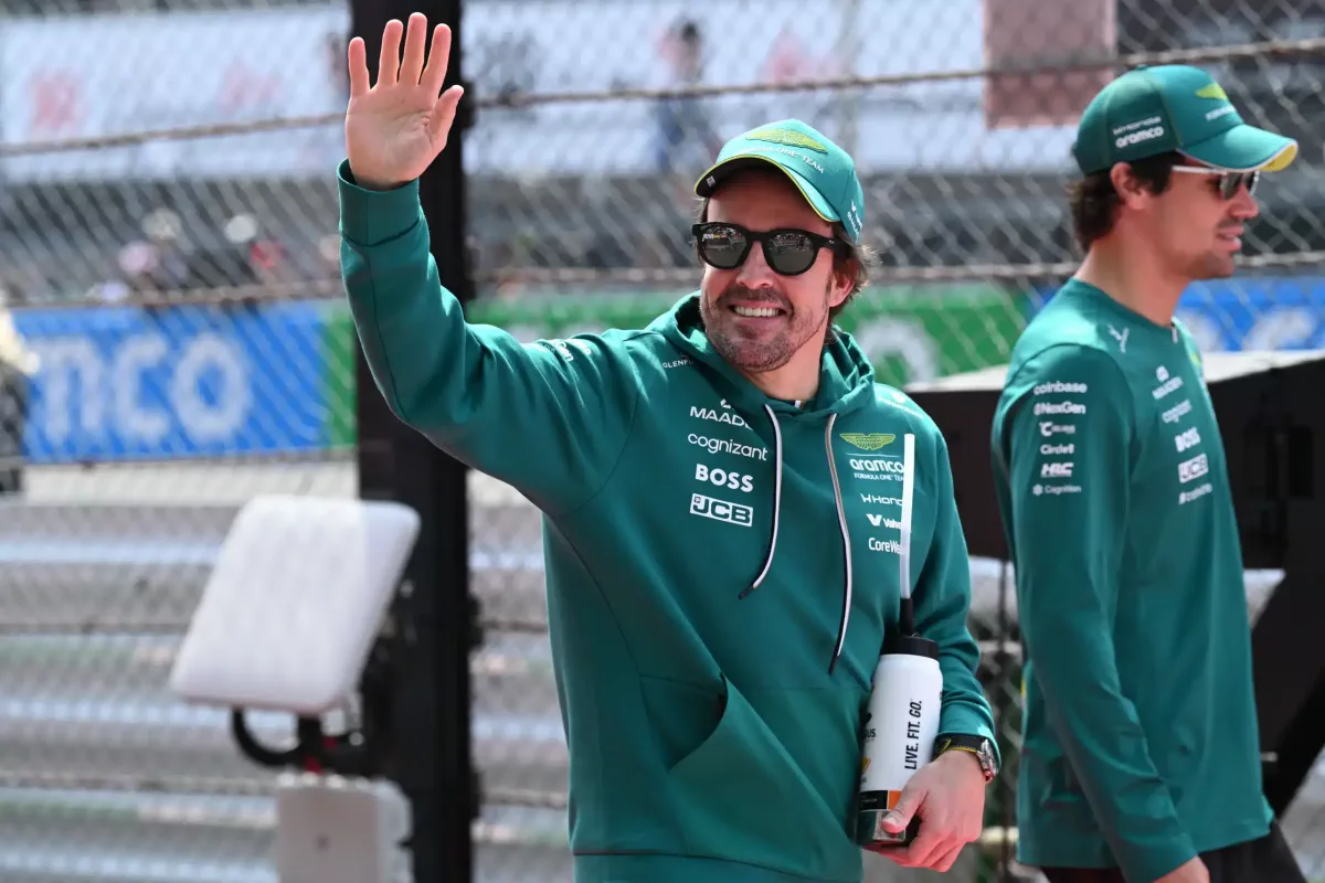 Eltitkolt sztár neve és rekordfeltörés: Alonso büszkén árulta el fiának teljesítményét