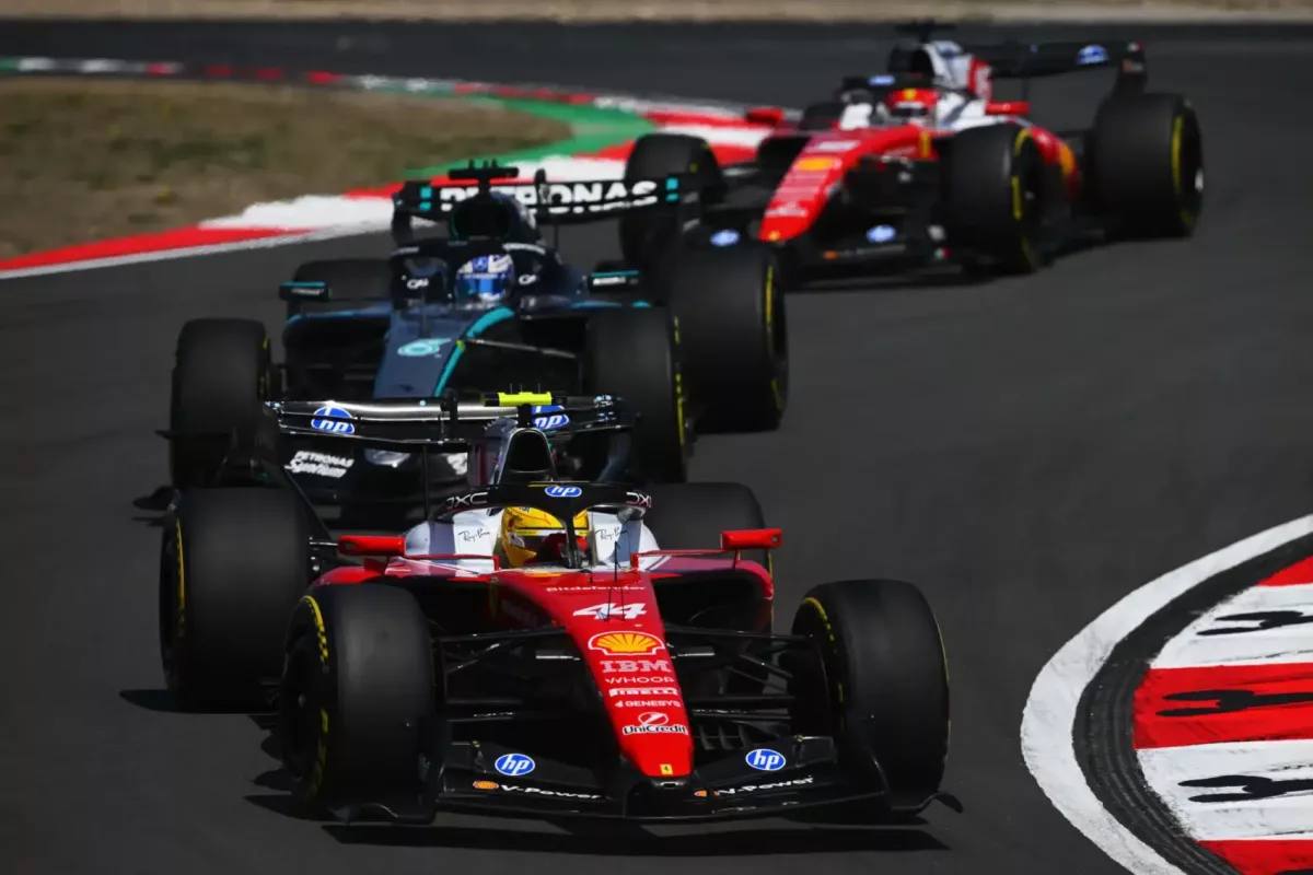 A Ferrari csodarajt támadásban: Mennyi hiányzik a rekordhoz?