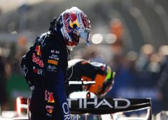 Button: Verstappen megy vagy marad, de szünetre nem megy