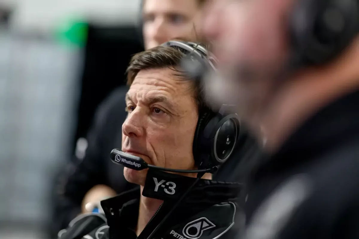 A megdöbbentő fordulat: Toto Wolff reakciója, amikor a lehetetlen valósággá vált