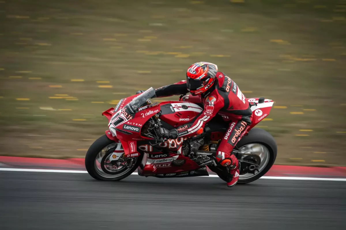 Az eső miatt felcsillant az esély Lecuona előtt, de Bulega folytatta menetelését Assenben