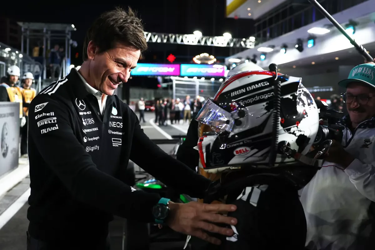 A Mercedes titkos teszteket végez előkészülete egy különleges projektben