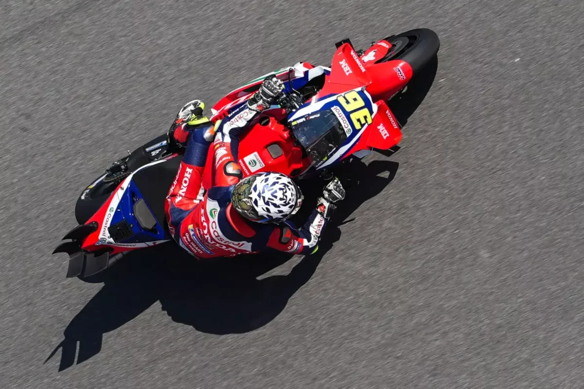 Zarco elismerése Mir stílusáról: „Életre kelti a motort”, amely sajátos és utánozhatatlan