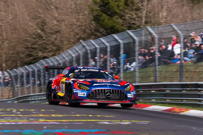 Az álla leesett a csapattársnak Max Verstappen trükkje láttán