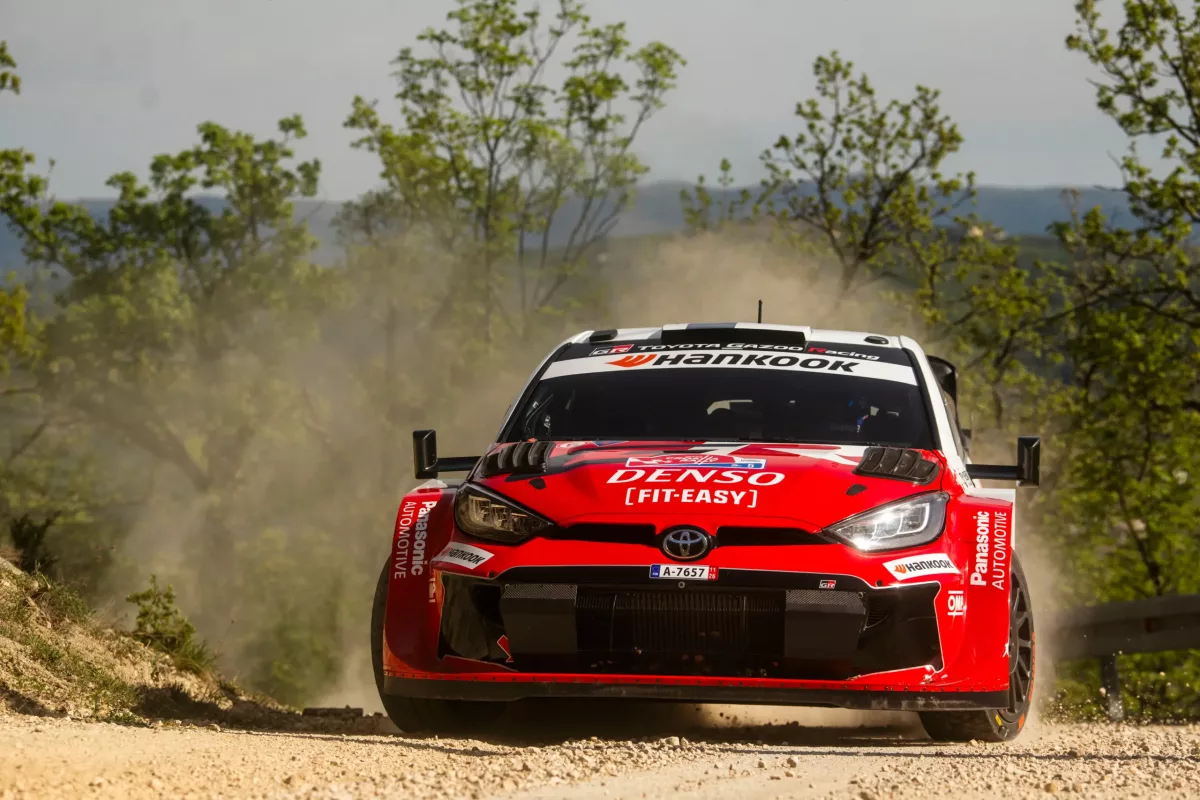 Pajari magabiztosan vezet a Horvát Rallyn – Újabb szakaszt nyert és növelte előnyét