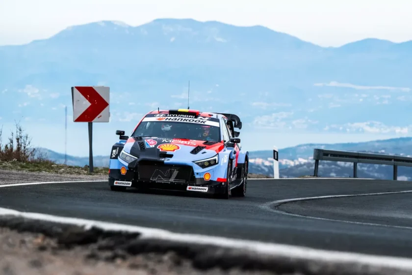 Thierry Neuville mögött áll a Hyundai támogatása