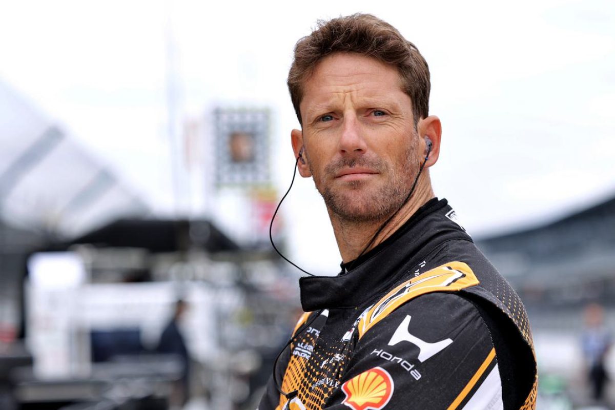 A PETA felháborodása Grosjean madarászattal tarkított Indy 500 tesztje miatt