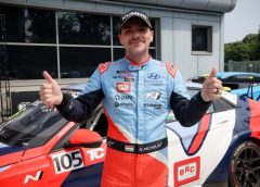 Michelisz hű marad a BRC Hyundainál: Továbbra is a kétautósra fogyatkozó csapat tagja a TCR-ben