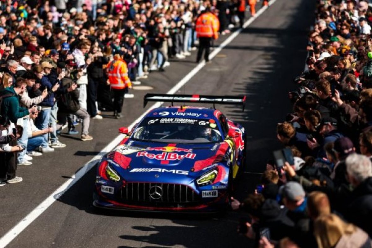 Hosszú Várakozás Után: Verstappen és WEC-szezonrajt Az Év Nagy Hétvégéjén