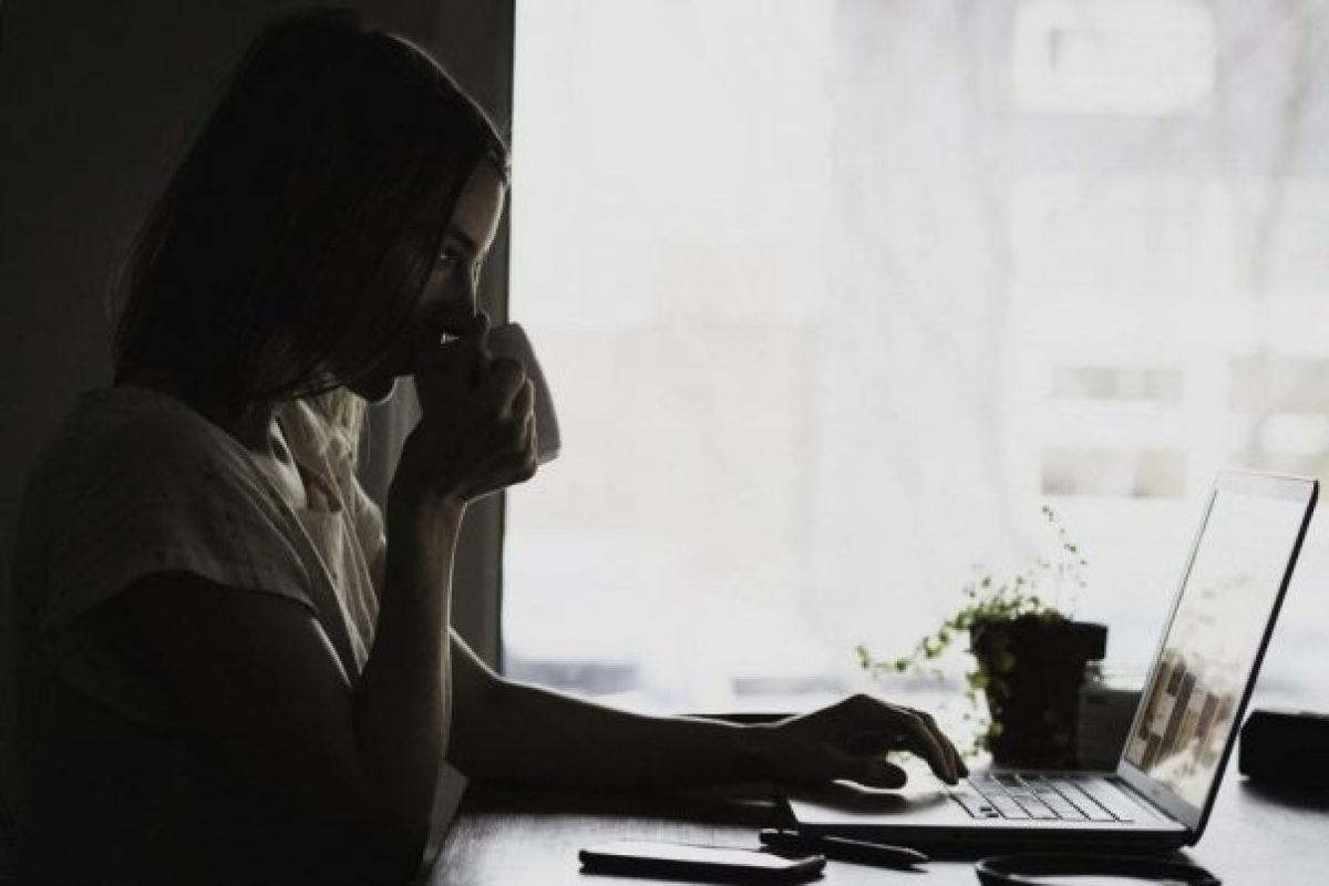 Vigyázzunk a szemünkre: Miért fontos a szemünk védelme a mindennapok során?