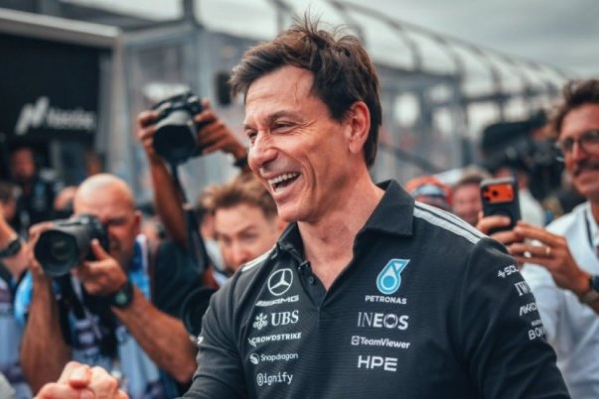 Csata a csúcson: Alonso, Verstappen és Mercedes – friss F1 hírek