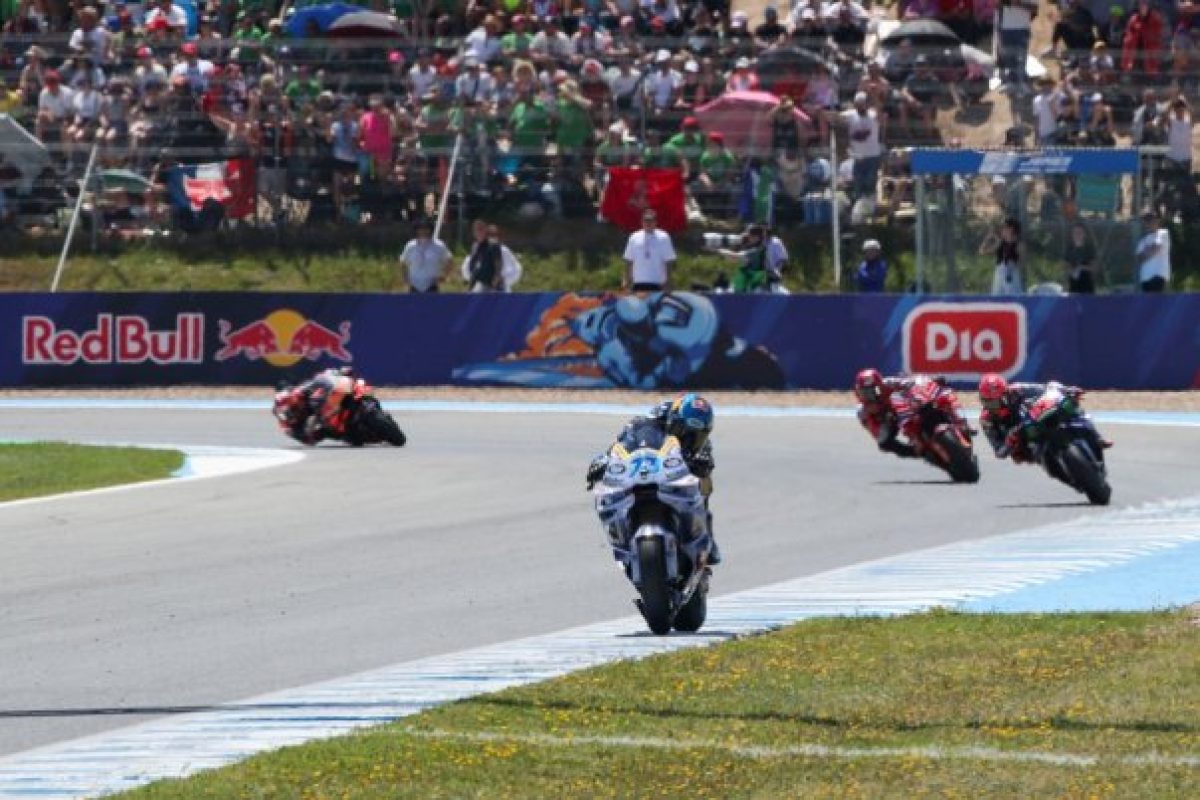 Száguldás és porfelhők: A MotoGP és a WRC folytatódik a hétvégén