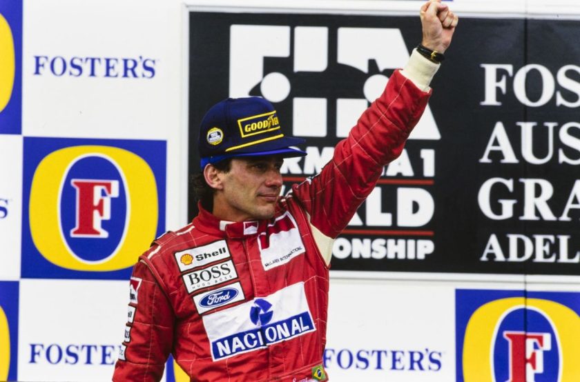 Senna emléke Newey-ban: az átkozott szirénák hangja 32 év után