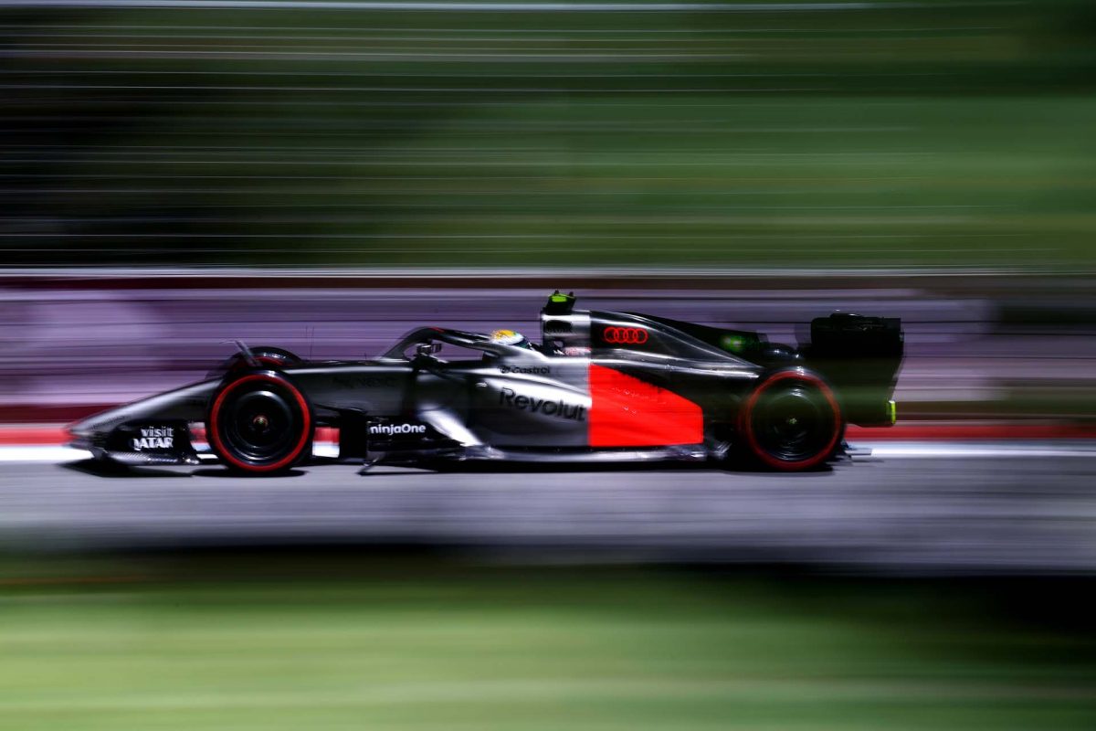 Audi versenyzői hajszállal lemaradtak a top 10-ről