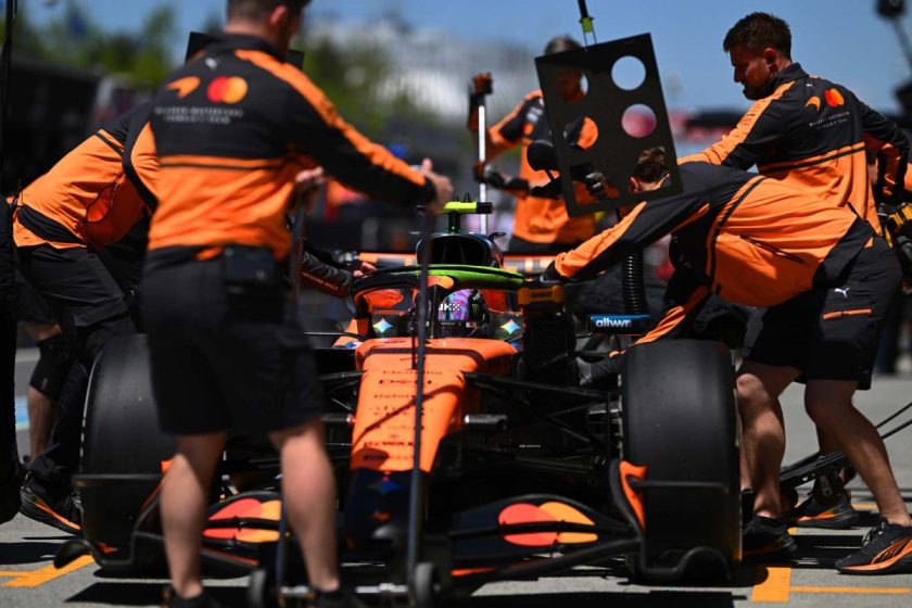 A McLaren gyors visszatérése az első szárnyára