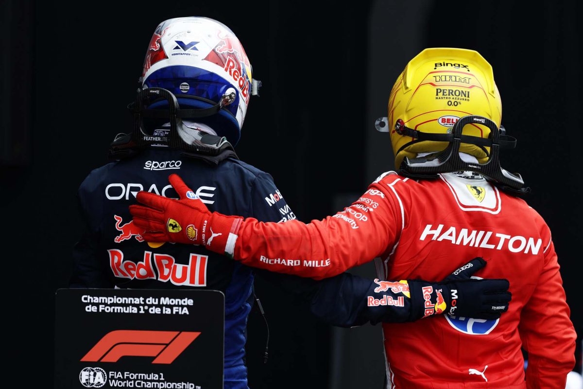 Hamilton: Imádom ezt a munkát – Felszabadultan nyilatkozott a Verstappen elleni csata után